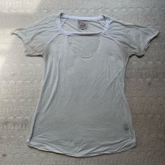 Chaser Front Cut-Out White T-Shirt - Size XS (fits up to a medium) - Picture 1 of 3